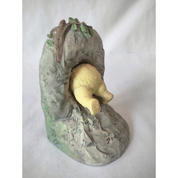 Classic Disney Winnie the Pooh Bear & Christopher Robin Bookends Stuck in Hole - Picture 8 of 9